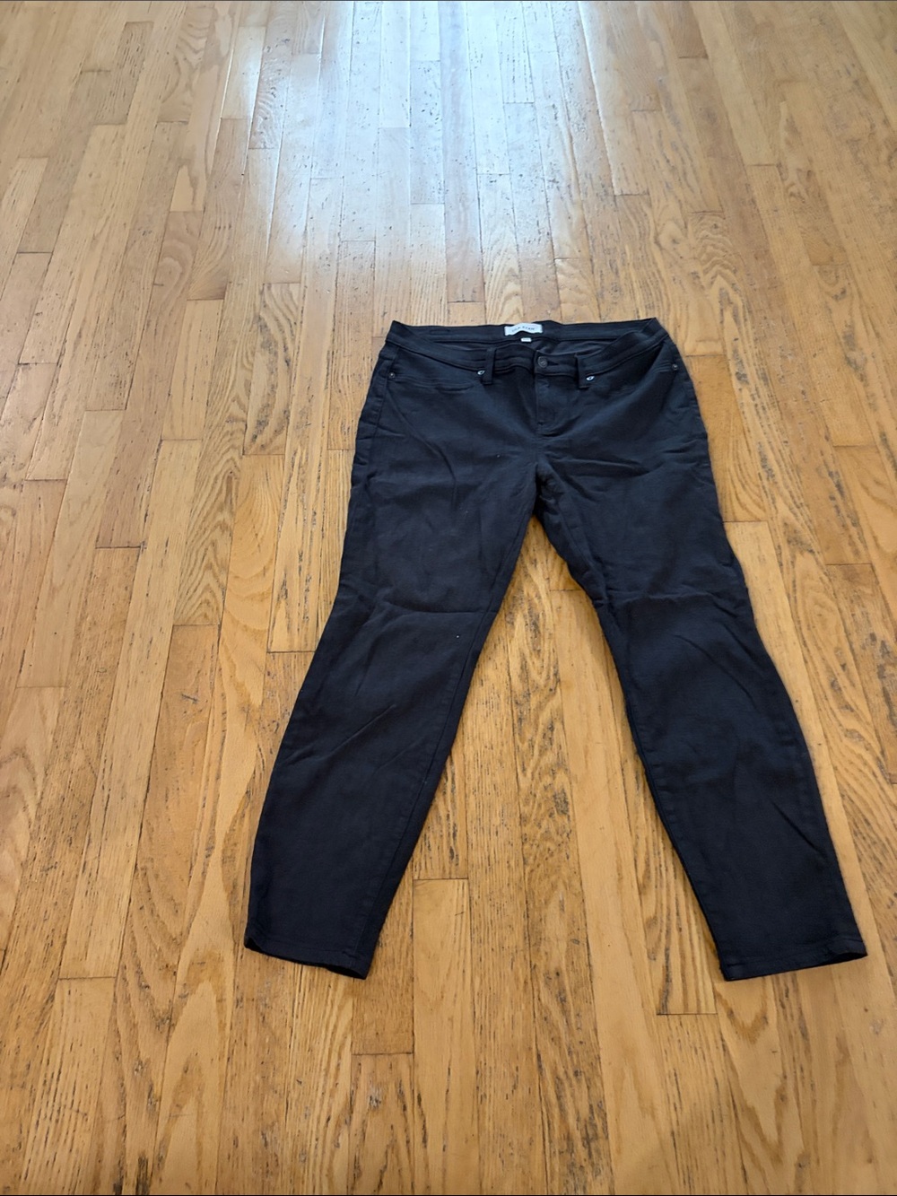 LILA RYAN Black Skinny Jeans for Women